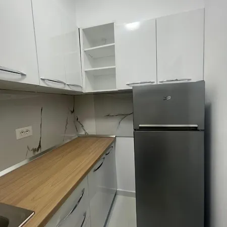 Aba تيرانا
